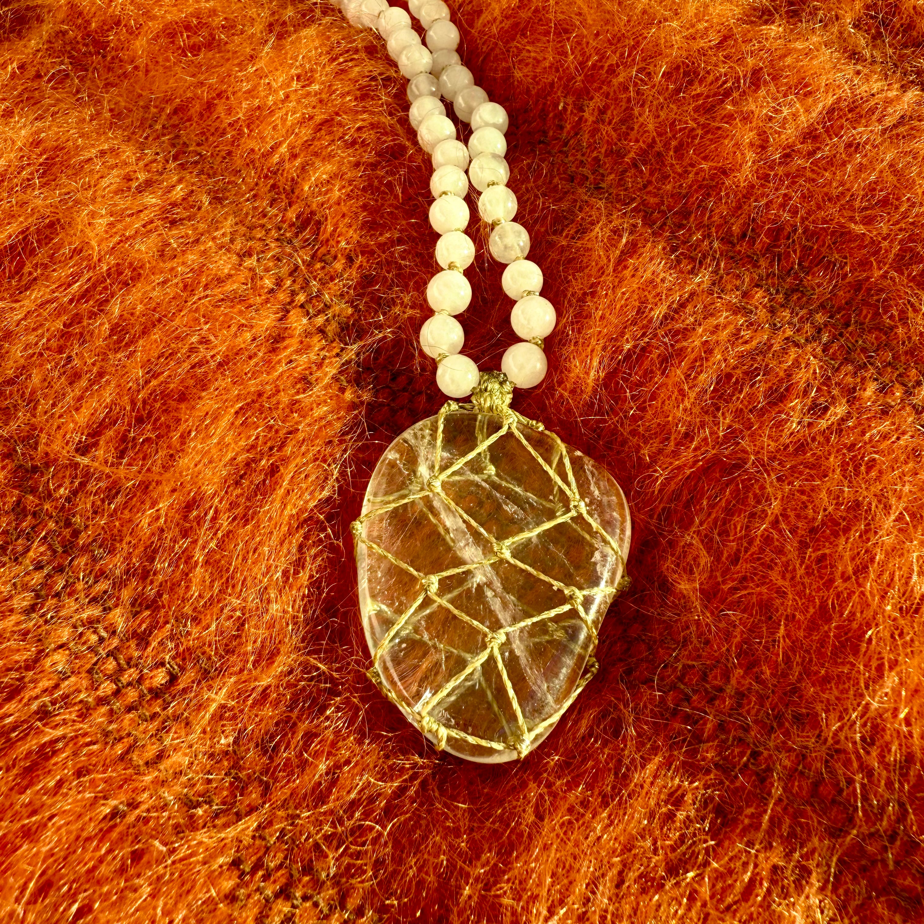 Sautoir Jade Blanc et Cristal de Roche M