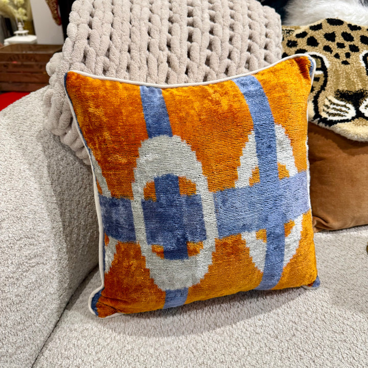 Coussin Ikat Ermè